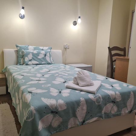 Slatki Snovi II Hotel Knin Bagian luar foto