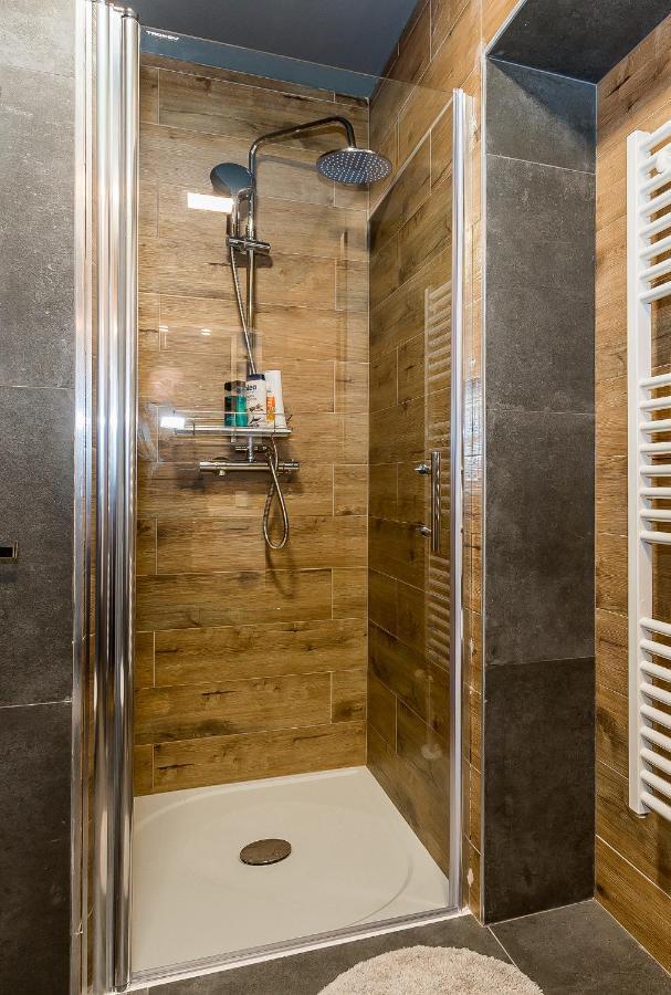 Slatki Snovi II Hotel Knin Bagian luar foto